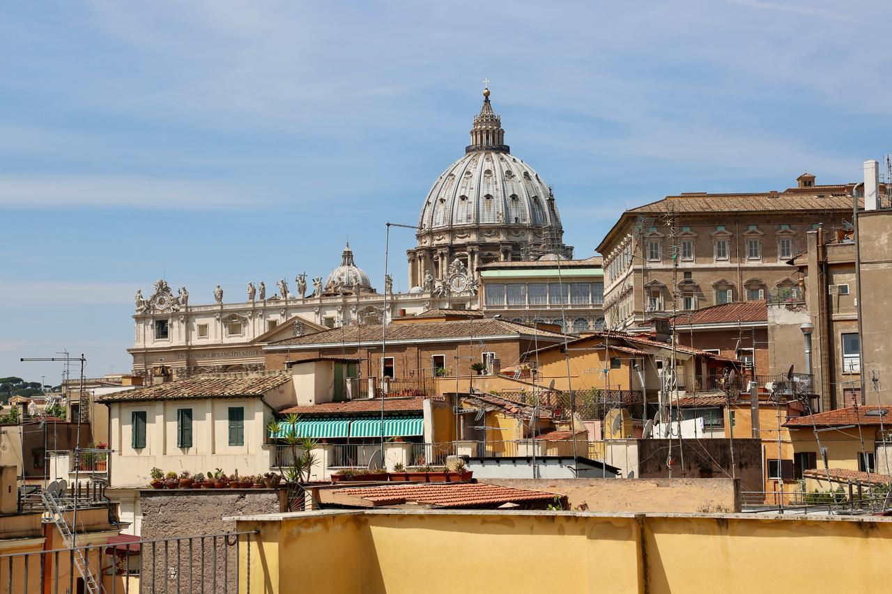 Borgo Vittorio St. Peter Apartments ローマ エクステリア 写真